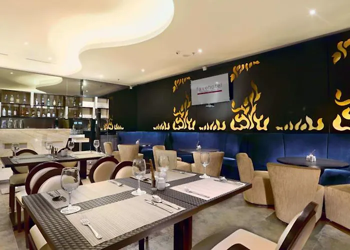 Brits Hotel Puri Indah Giacarta