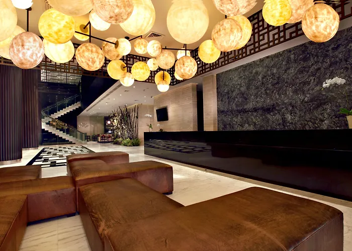Aston Priority Simatupang Hotel And Conference Center Jakarta