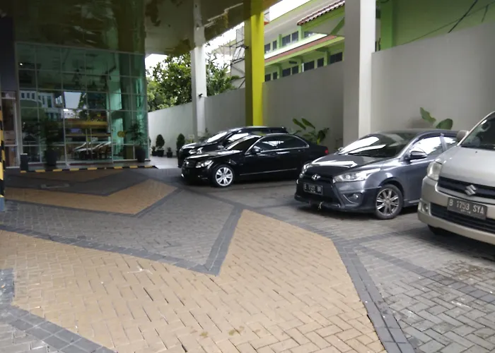 Haustierfreundliches Maxonehotels At Kramat Jakarta
